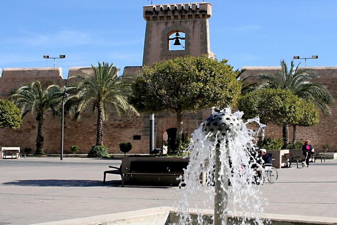 Santa Pola 2 from In The Sun Holidays
