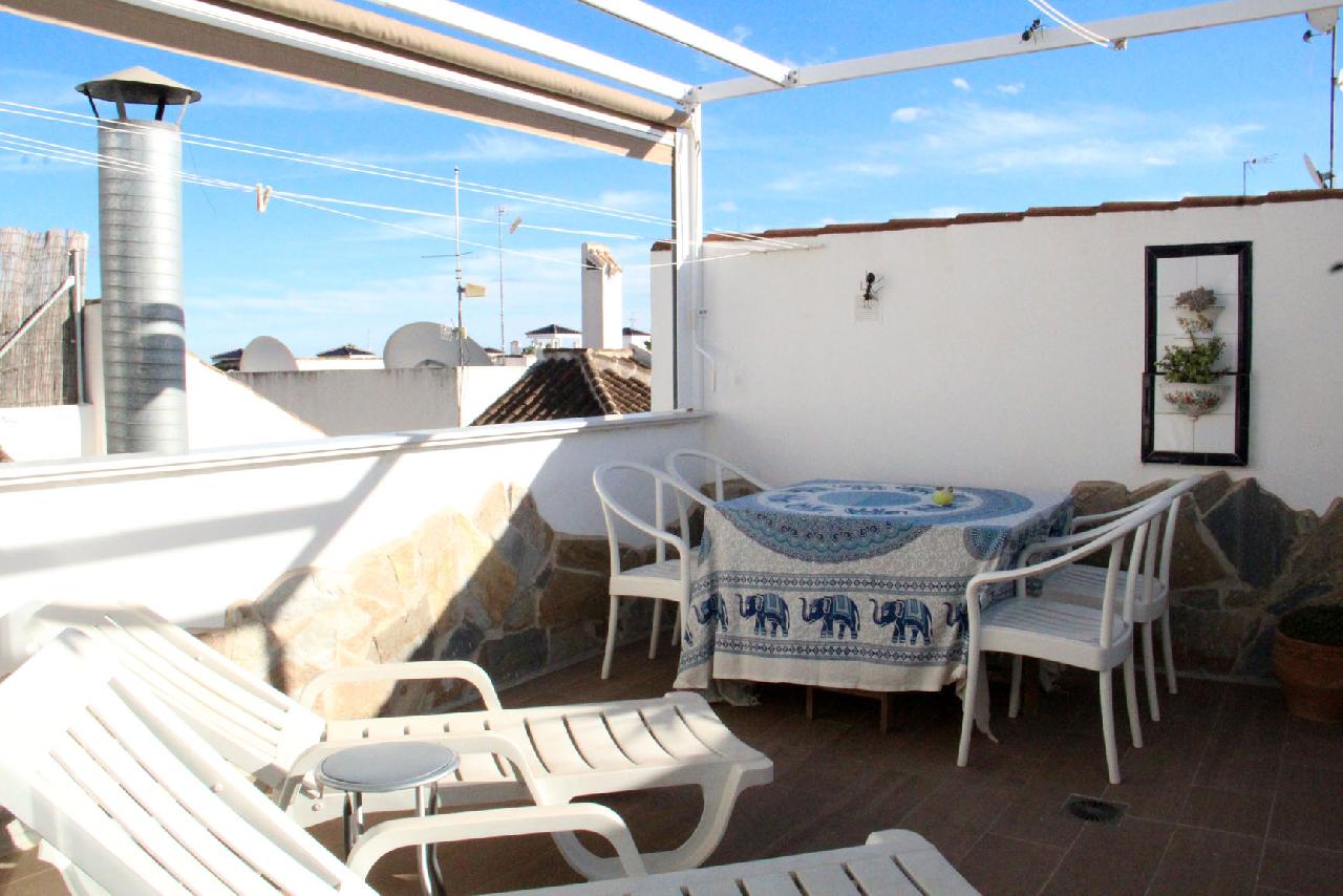 Akilar 1554128262WKZYFX ref 1740 mobile 10 Terrace off of living room Villamartin Plaza