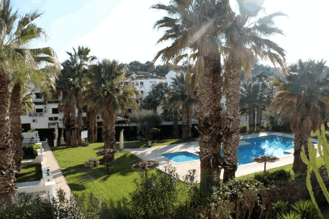 Akilar 1578332977JCAXUS ref 1753 mobile 13 Views from the balcony to the pool Villamartin