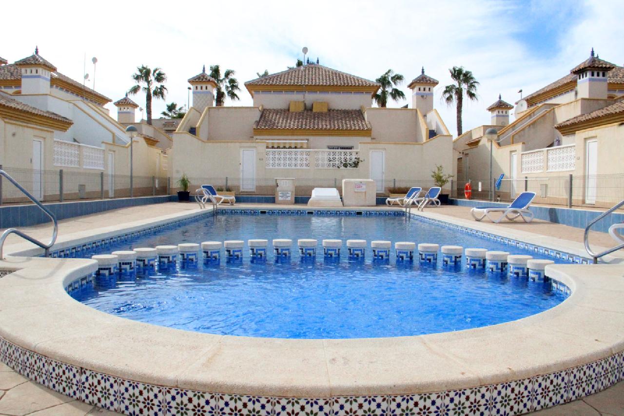 Akilar 1699283857FORJHE ref 1814 mobile 18 Communal pool for the complex Villamartin