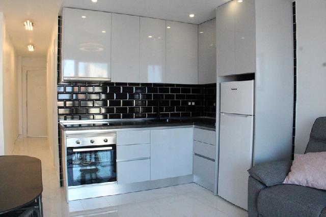 Akilar 1733342659SECPVK ref 1836 mobile 8 Fully fitted kitchen Villamartin Plaza