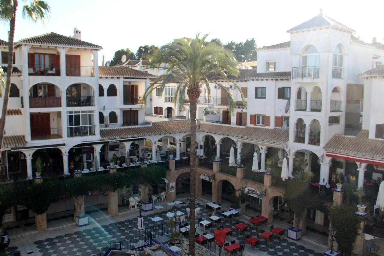 Akilar 1701083865PNXCGM ref 1815 mobile 10 Views of the plaza from the balcony Villamartin Plaza