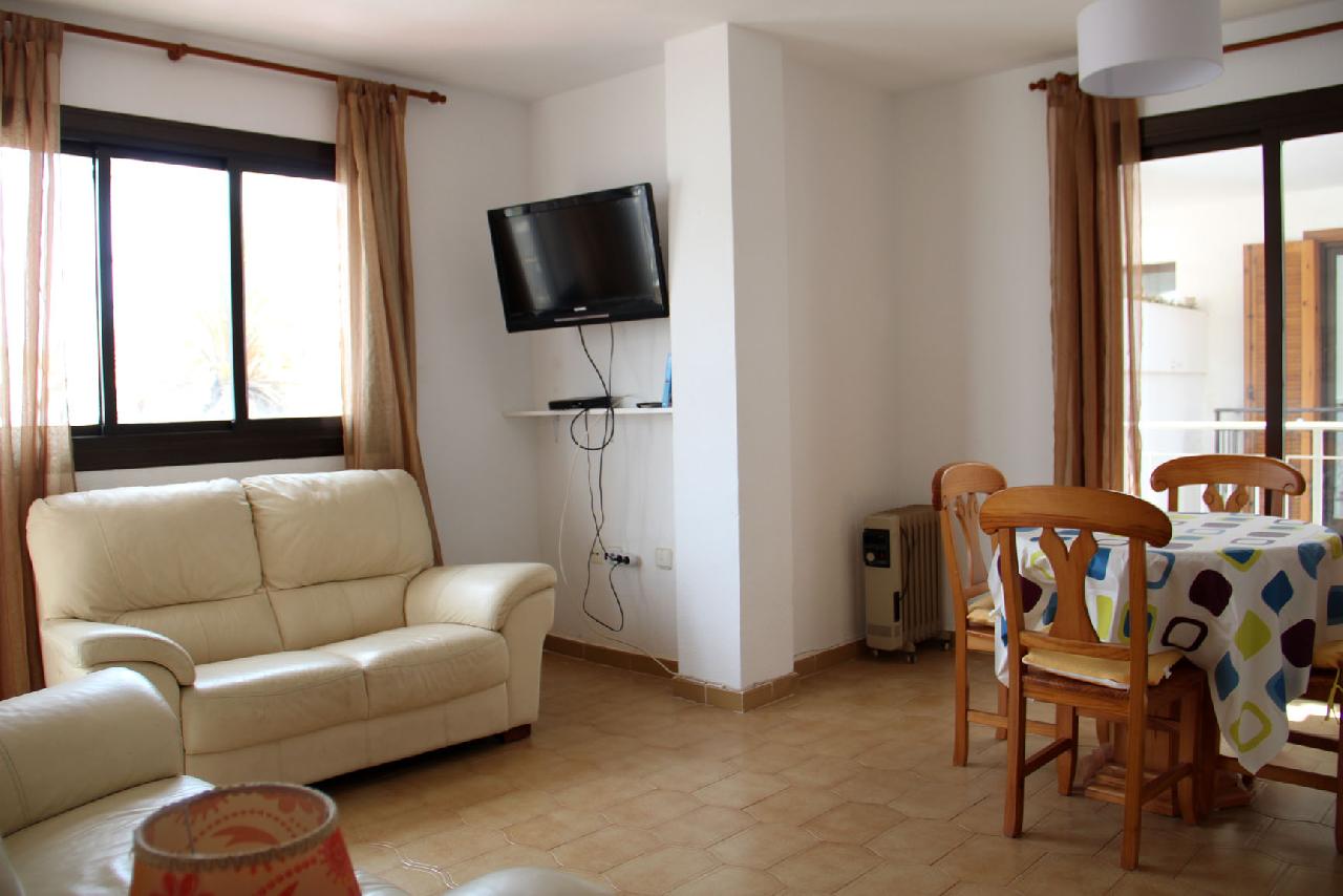 Akilar 1669821558QLCPVR ref 1795 mobile 4 Spacious living room and TV Villamartin Plaza