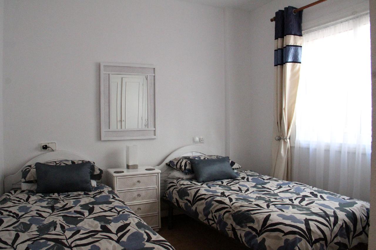 Akilar 1707154092KYZASB ref 1819 mobile 8 Main bedroom with 2 single beds Villamartin Plaza