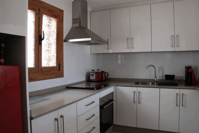 Akilar 1573232035CAIEMJ ref 1746 mobile 5 Fully fitted kitchen Villamartin Plaza
