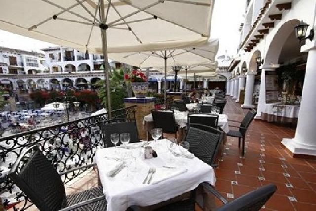 Akilar 1669821558QLCPVR ref 1795 mobile 12 Beautiful Restaurants Villamartin Plaza Villamartin Plaza