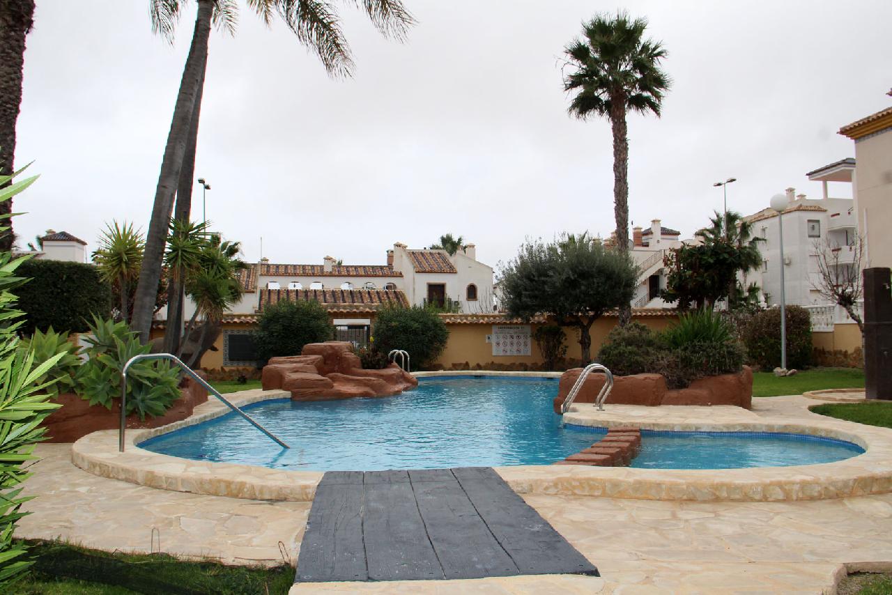 View property 1781 from Akilar