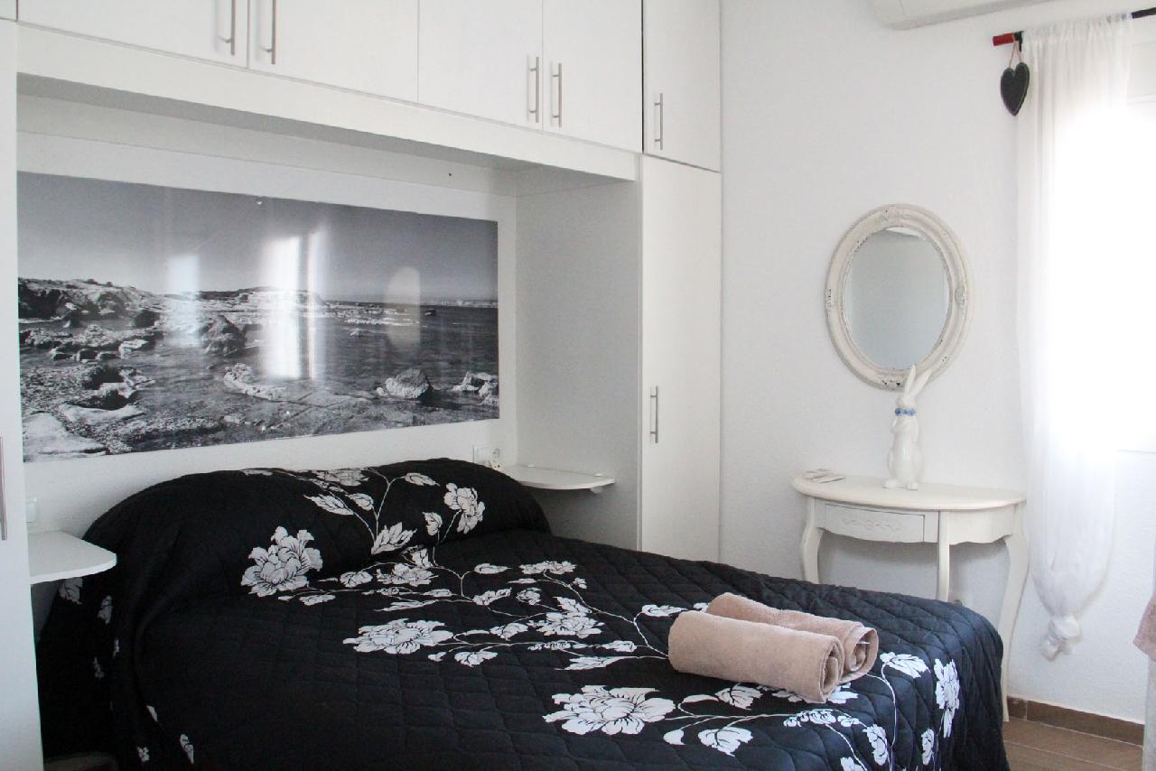 Akilar 1554128262WKZYFX ref 1740 mobile 11 Master bedroom Villamartin Plaza