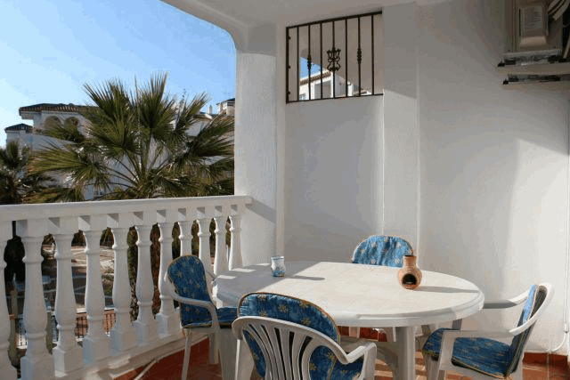 Akilar 1578332977JCAXUS ref 1753 mobile 12 Large west facing balcony with views to the pool Villamartin