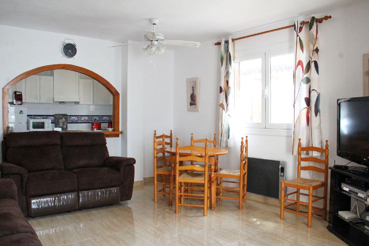 Akilar 1680032543JWOXBR ref 1802 mobile 5 Spacious Living Room, All TV Channels and FREE wifi Villamartin Plaza