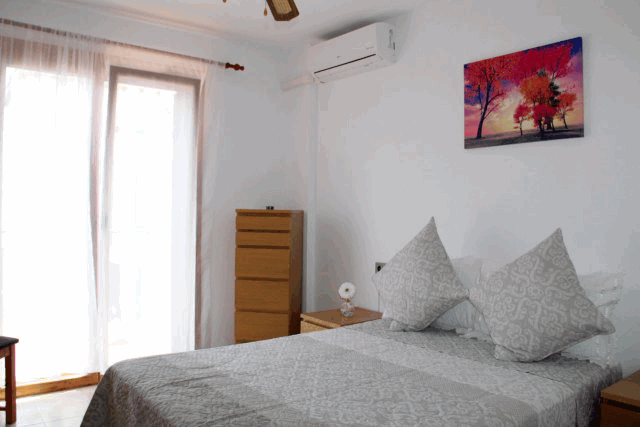 Akilar 1573232035CAIEMJ ref 1746 mobile 8 Master Bedroom Villamartin Plaza