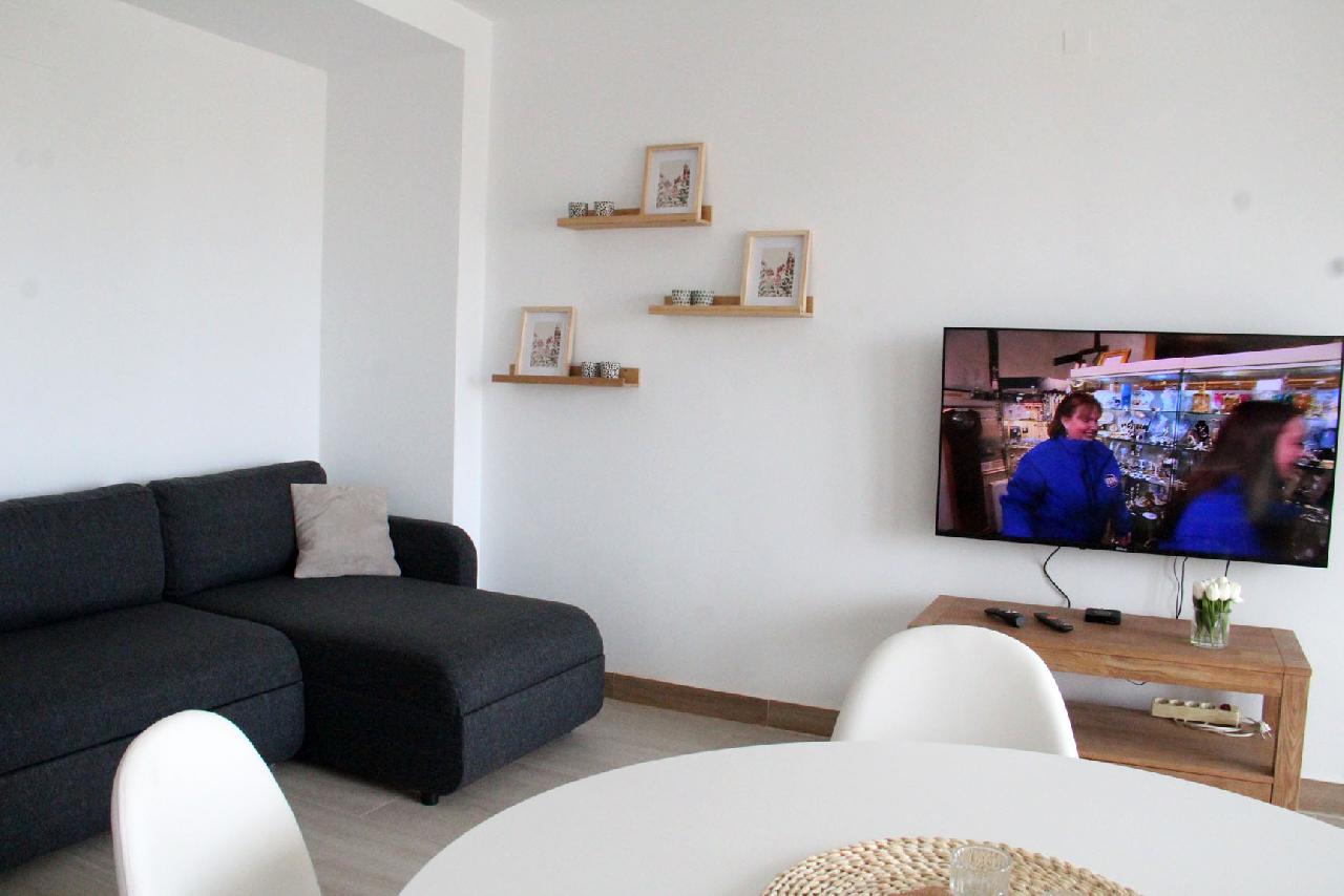 Akilar 1727710402UHLGXI ref 1827 mobile 5 Large open plan living room Villamartin Plaza