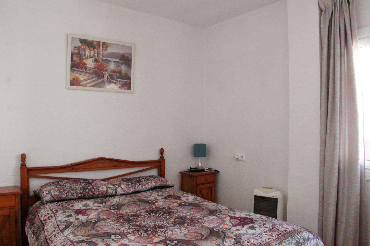 Akilar 1680032543JWOXBR ref 1802 mobile 8 Master bedroom Villamartin Plaza