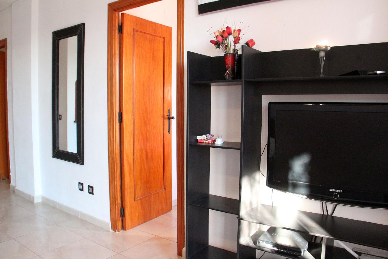 Akilar 1678219883SJKATP ref 1801 mobile 4 Entertainment TV and FREE WIFI Villamartin Plaza